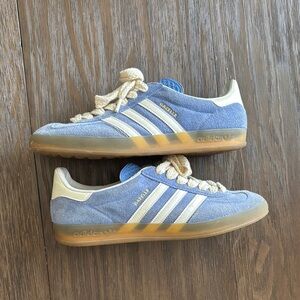 Adidas Gazelle Blue and Cream Sneakers